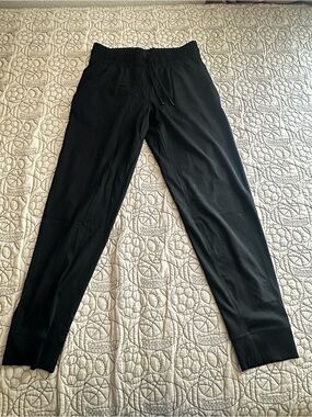 Member Mark Woman’s Black Drawstring Jogger Pants